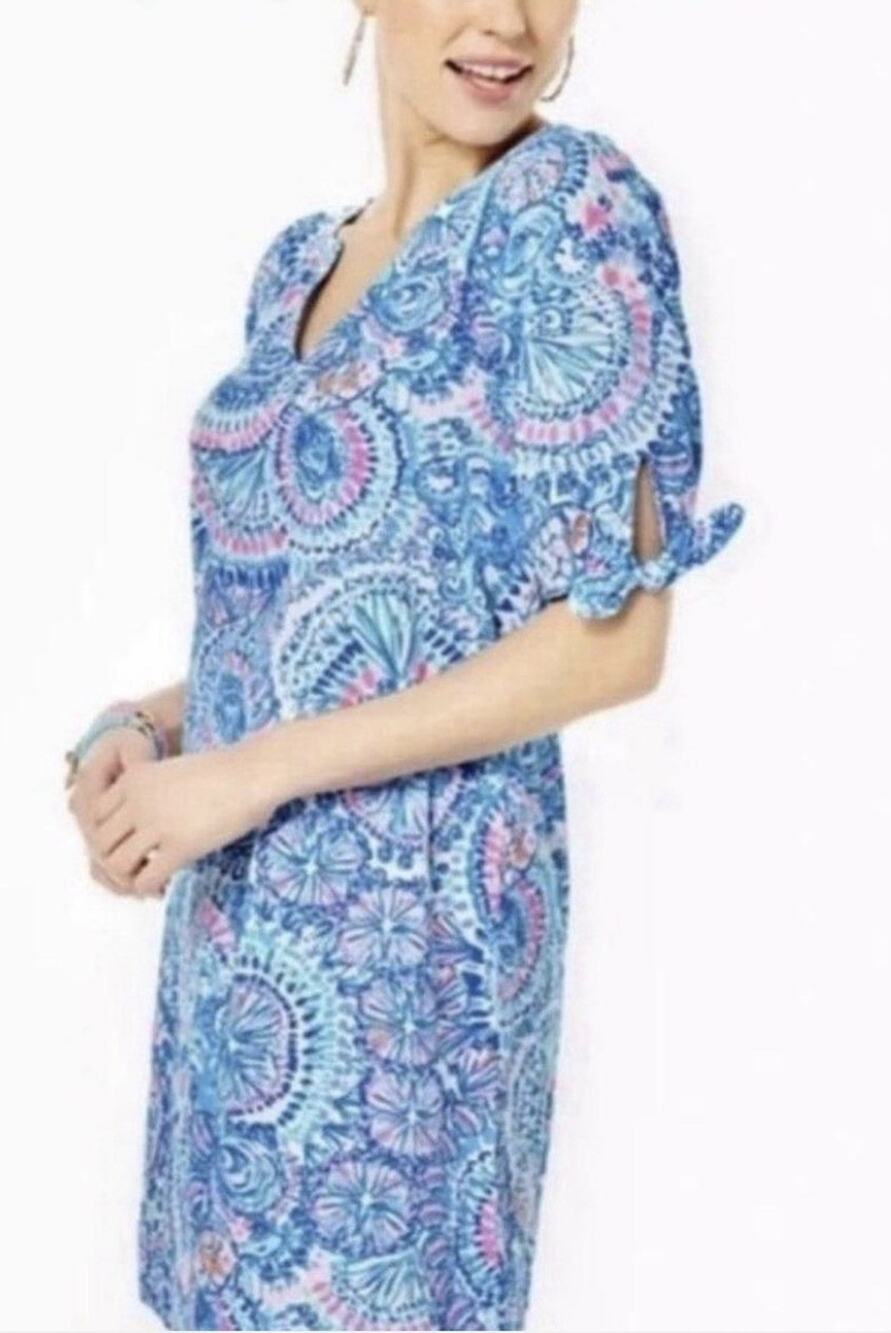 Lilly Pulitzer eastey Dress Pink Blue Floral UPF 50 medium Rayon Spandex preppy